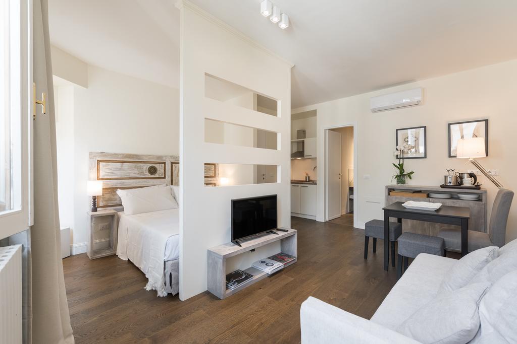 Novella Goldoni Suite-by Florence Concierge Esterno foto